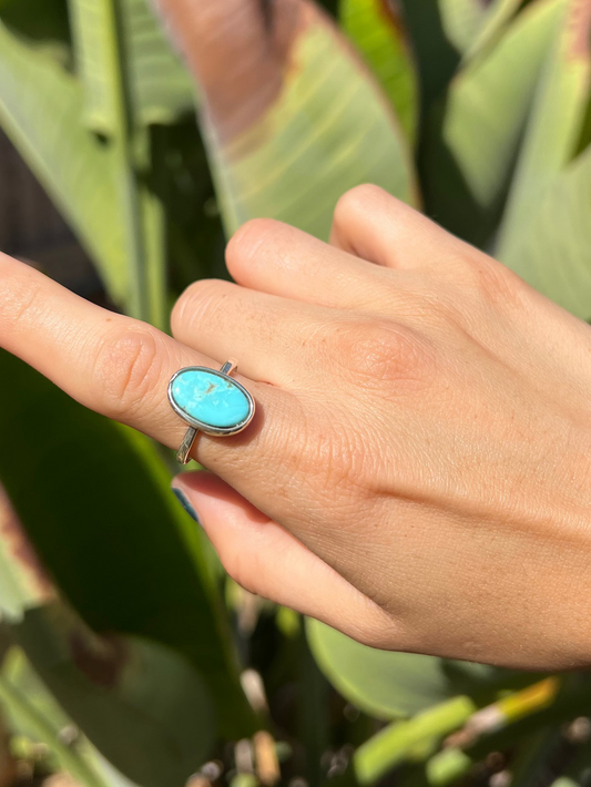 Oval Turquoise Sterling Silver Ring - Size 7.75