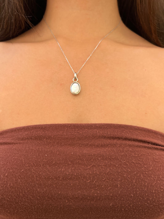 Dainty Oval Pearl Necklace