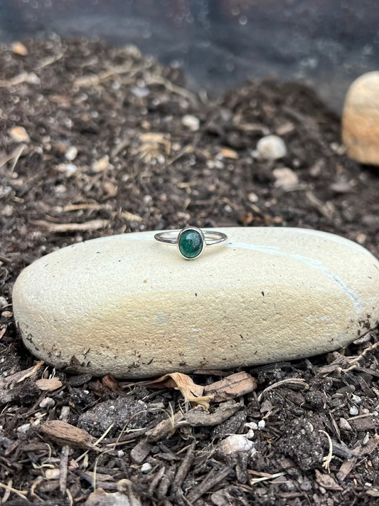 Round Emerald Sterling Silver Ring - Size 8.75