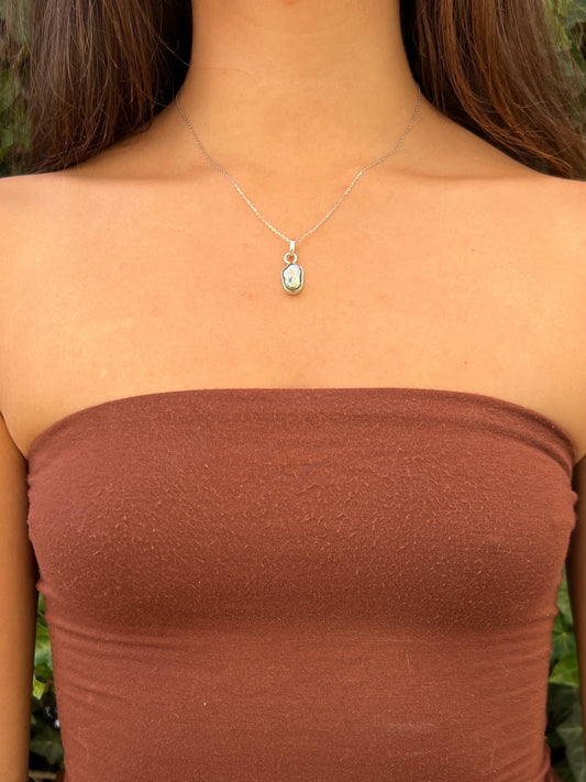 dainty purple baroque pearl necklace